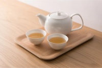 无印良品为何放弃日本鸣海,选择中国金鹿陶瓷作为供应商？