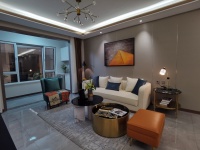 定制巨头忙工程，软体巨头忙什么？