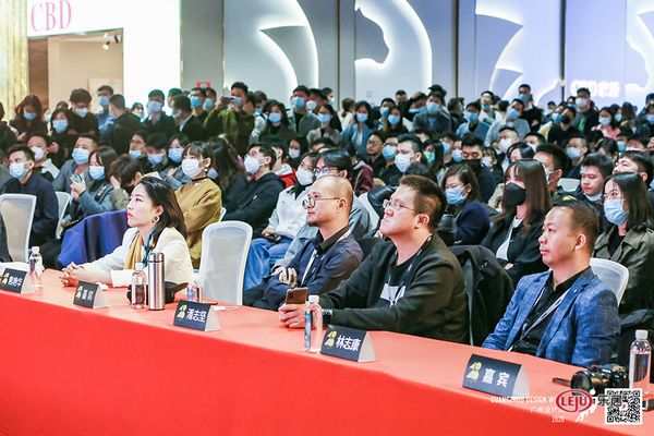 荣誉时刻 | 2020广州设计周 陈铁荣获40 UNDER 40中国（辽宁）设计杰出青年