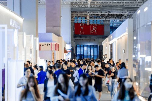 第52届中国（上海）国际家具博览会隆重开幕 万师傅全方位彰显服务力