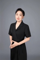 醉心紫微辨阴阳 成人达己解乾坤 ——访国学紫微文化传播使者邓红玲