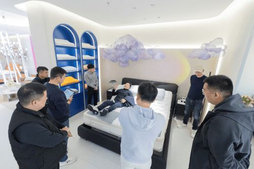 喜临门破局智慧睡眠 AI智能深睡体验中心引爆行业革新潮