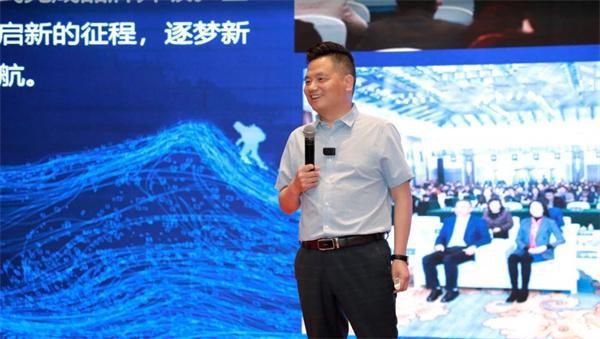 初心如木,禅武破局 丨 李忠信红木2025年经销商大会抢先看