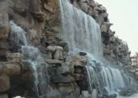 塑石成艺，造景为境 阳蓝的园林美学