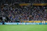 刷屏世俱杯的RGB-Mini LED有多能打？央视拆机探秘看球黑科技