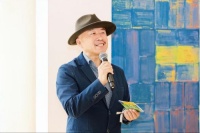 “隐于形，显于心”：格峰以空无哲学重塑晾衣体验，单增教授助力产品美学进阶