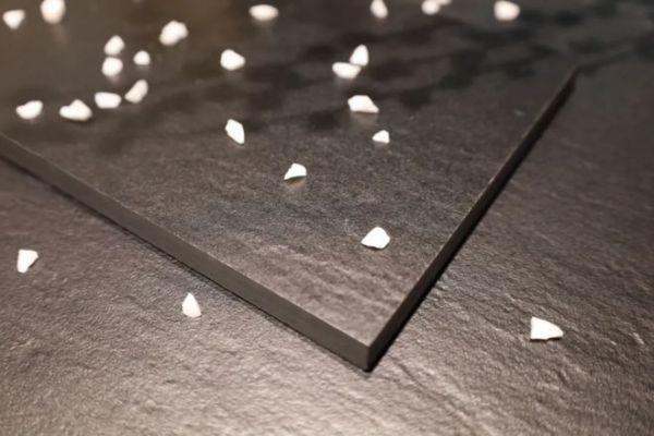 经销商的独家武器：为什么要代理艾维士黑色岩板？