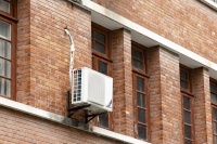 安装中央空调有哪些利弊？中央空调维护成本有多高？