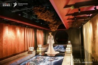 冠珠瓷砖华脉岩板荣登《时尚COSMO》展现东方美学与高级时尚的完美碰撞