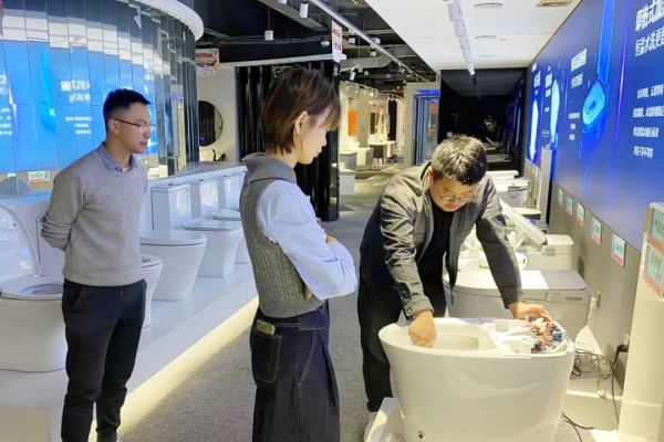 益高卫浴线下服务培训