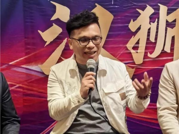 汉狮董事长邓扬礼在论坛上的发言