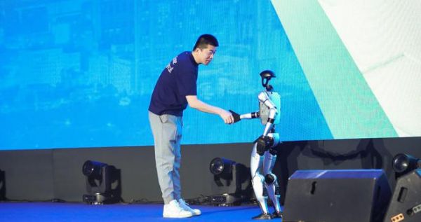 天猫优品负责人骁捷