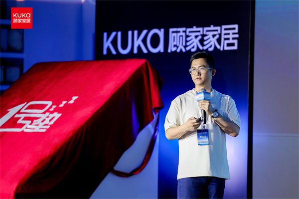 床垫事业部助理总经理张侨斌