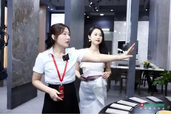 尼罗格兰陶瓷人物