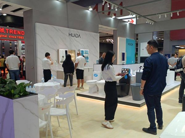惠达卫浴明星产品展示