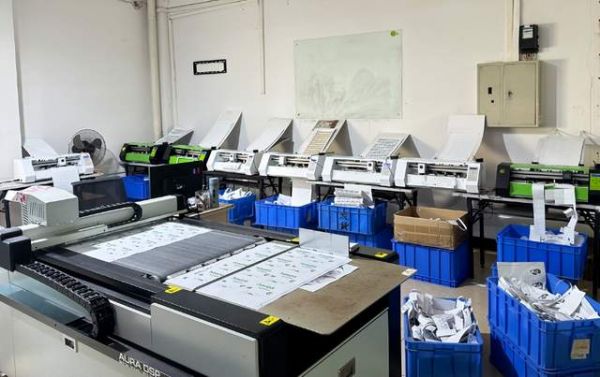 泰拓数码生产设备