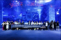 日丰卫浴荣获“金钢木浴室柜开创者”认证，定义超耐用卫浴新标准