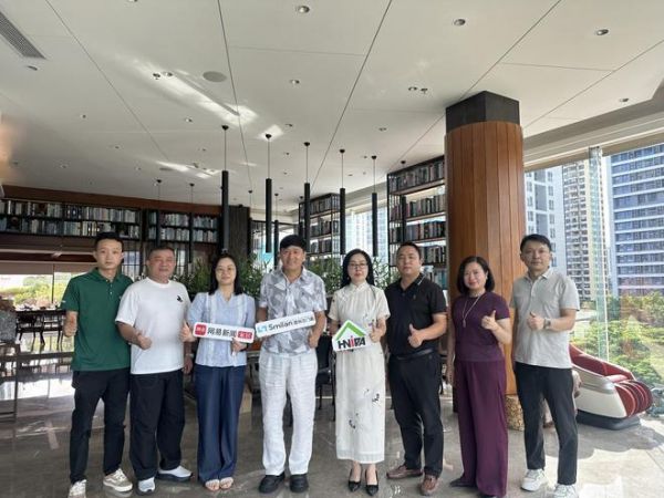 富元设计总经理富荣喆接受专访