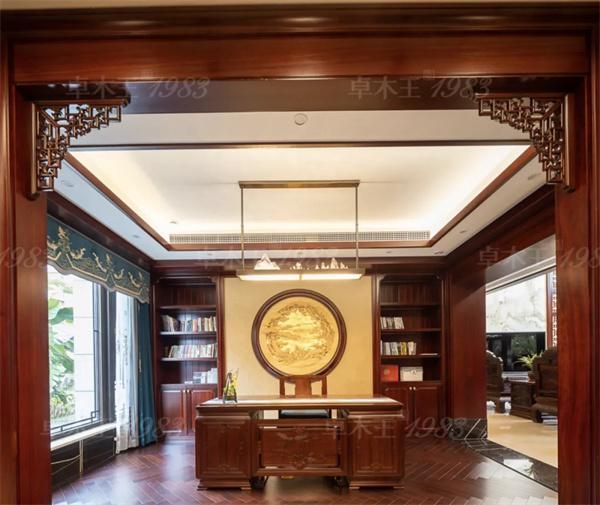 Zhuomu Wang Redwood Furniture