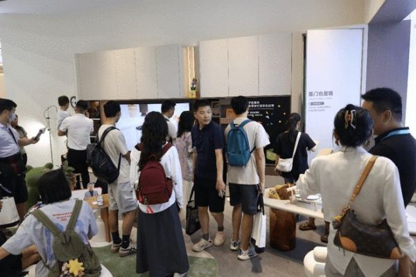 米兰纳家居经销商政策展示图