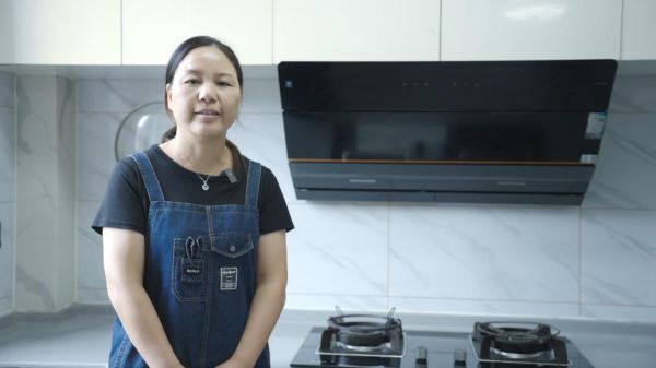 F:/樱花安检季访谈实录/02 宁波/02.jpg02