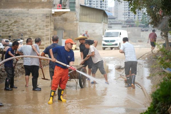 榕江洪水灾害现场