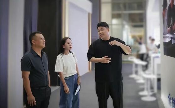 皮阿诺家居数智化转型示意图