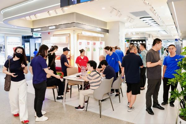 苏宁易购中央空调节活动宣传图