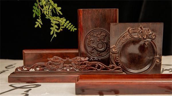 Exquisite Mahogany Writing Set