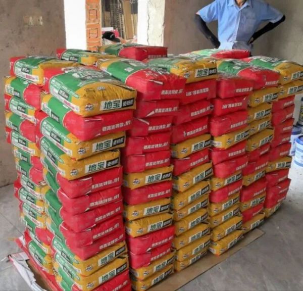 Tile Setter Using Dibao