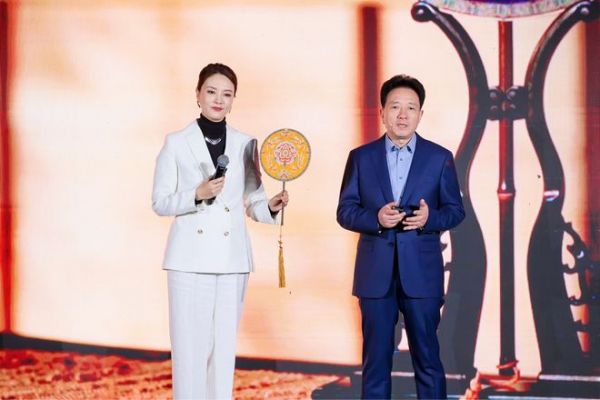 卡萨帝用户与刘芳菲分享C生活场景