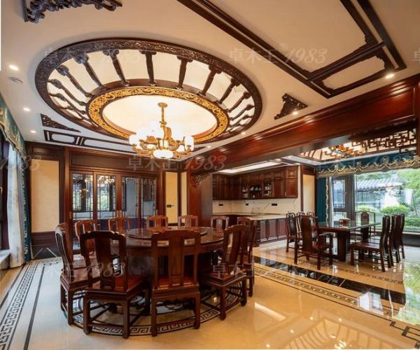 Zhuomu Wang Redwood Furniture Dining Room Case: Wood Tone and Grand Banquet