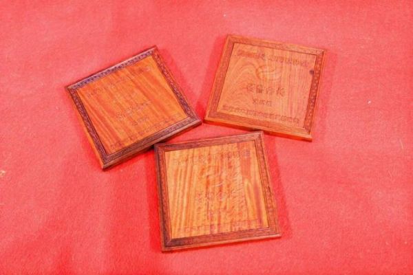 Custom Membership Cards by Zhu Mu Wang