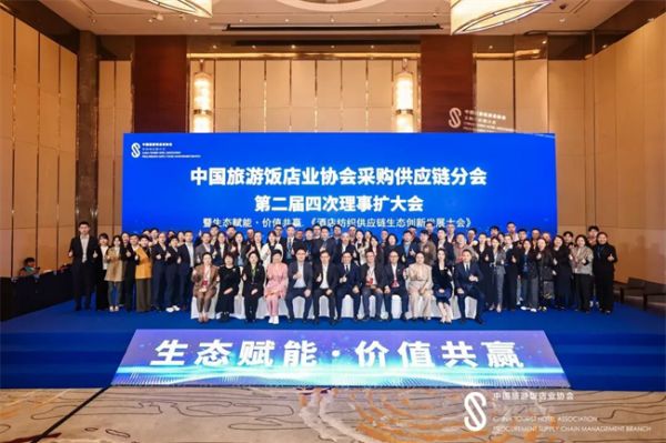 金可儿获奖照片