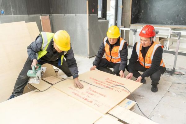 兔宝宝难燃胶合板认证证书