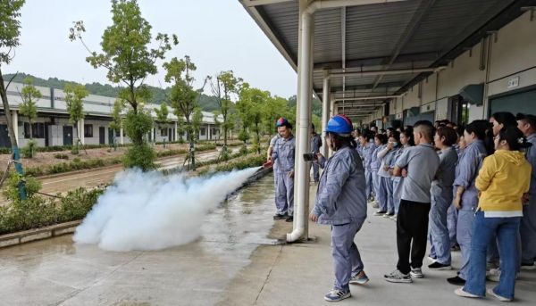 及安盾消防消防演练照片