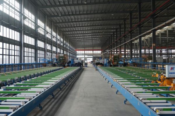 星派门窗生产基地