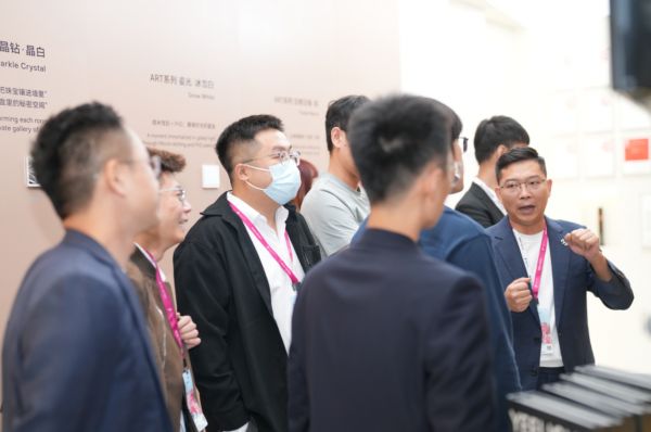 易来Art艺术系列开关插座