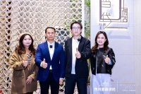 三人行探秘马可波罗瓷砖：当代仿古艺术之旅