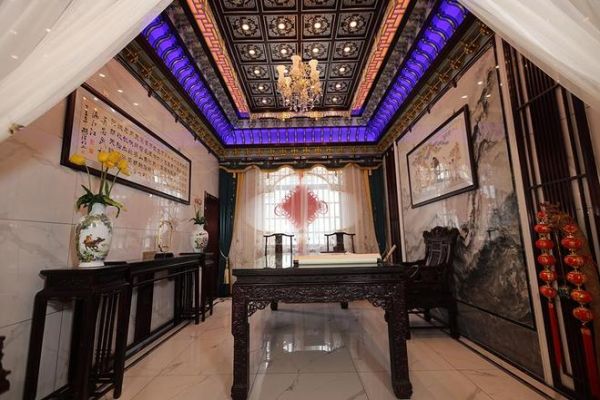 Min Qing Gongjiao · Zhongzhuang Chuanqi Furniture