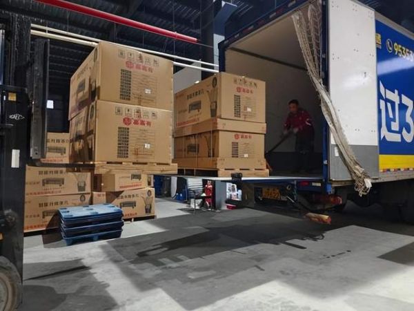 嘉嘉有取暖桌极效2.0生产线