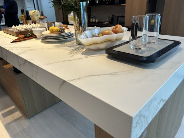 德赛斯岩板优势