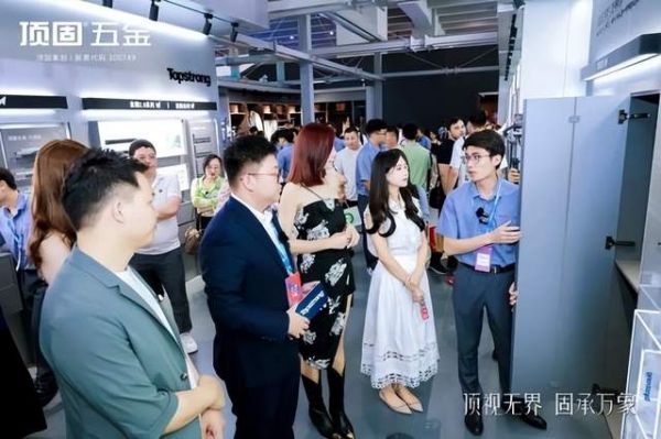 Toppur hardware products