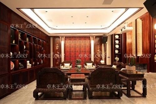 卓木王大红酸枝家具与装饰