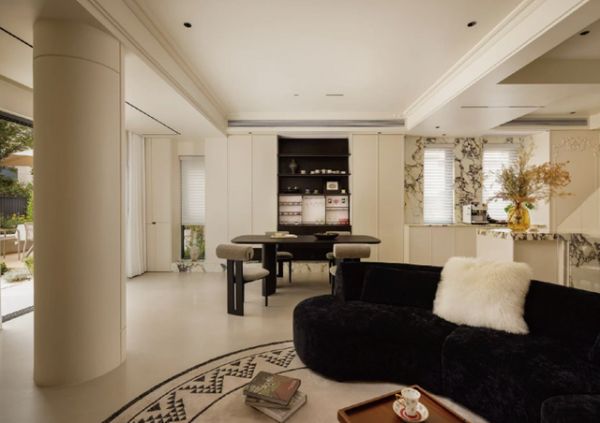 Advanced Production Line at Yitizhijia