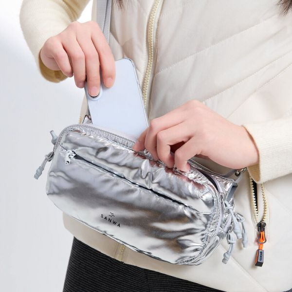 SANWA Pouffy Bag Detail