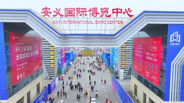 美亿门窗在安义门窗展上的颠覆性模式